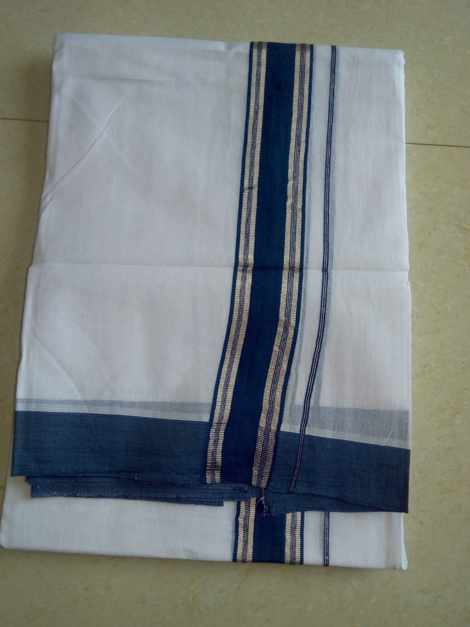 EXD305 Men's 100% Cotton Dhoti With Velcro and Pocket on Plain Border on Bleach Dhoti Size Mulam 9 (or) 4.1Mtrs Double Dhoti